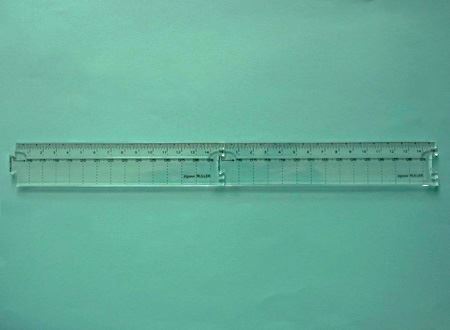 2{Ȃ30cm̒Kɕϐg܂
