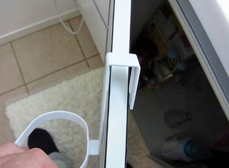 ɃtbN|邾łB̕1.5cm`2.0cmݒu̖ڈ