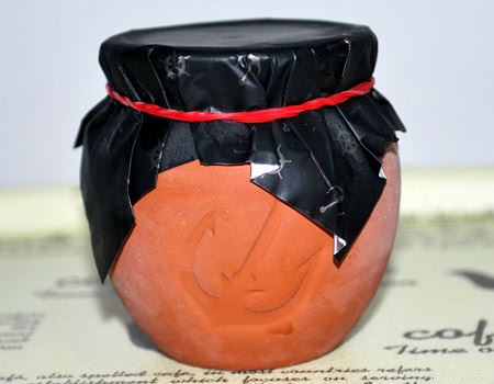 ꂪłB傫͒a57mm~60mmقǁBփSăt^JƁc