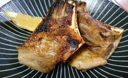 J}̓VvɉĂBڂāA卪낵ƂƂ