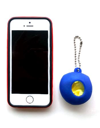 M҂iPhone 5sƔrĂ݂ĂȂɃRpNgIi43 mm ~ s27 mm ~ 50mmj