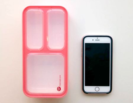 iPhone 6sƕׂƂȊBTCY͂210mm~35mm~s103mm