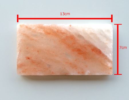 1̑傫͕13cm~s7cm~1cmł