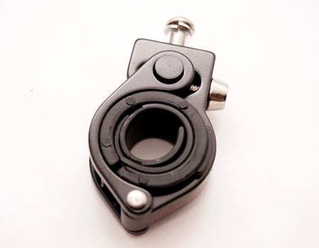 X}[gtHz_[]Ԃ̃nhɌŒ肷邽߂̕iŃNvƂ܂Ba22.2mmA25.4mmA28.6mm̃nhɌŒłdlɂȂĂ܂