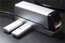 電動ホチキスとUSBハブが合体!? 仕事がはかどる最強のコンビでした