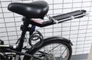 オシャレな自転車にもぴったり♪ 着脱式の“荷台”が使える!