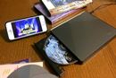 スマホで直接DVD・CDを再生できるガジェット「DVDミレル」が秀逸!