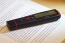 なぞって2秒で意味がわかる! シャープのペン型スキャナー辞書「ナゾル」を試した