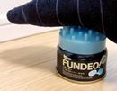 グリグリ、プシュー。踏むだけで足の臭いが消える新感覚スプレー