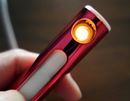 機内持ち込みOK。火を使わない充電式ライターの使い心地は?