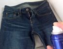 あのデニムブランドが開発した、デニム専用消臭スプレー