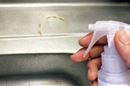 職人技! 根強いサビを一瞬で落とせるプロ用クリーナー