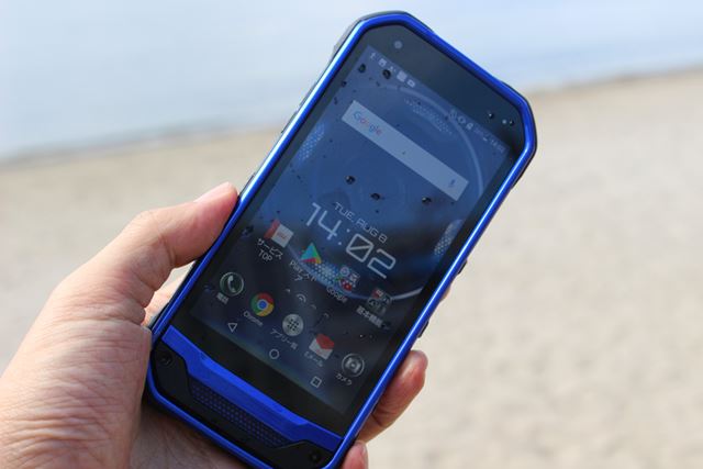 Kyocera S Toughness Smartphone Torque G03 Used In Town And Sea Electrodealpro