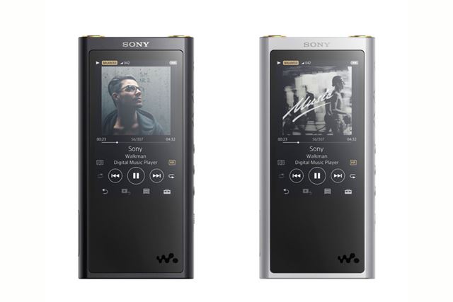 ZX300は、ブラックとシルバーの2色のカラーバリエーションを用意。市場想定価格は65,000円前後（税別）だ