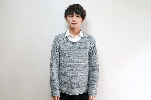 ニシキドアヤト