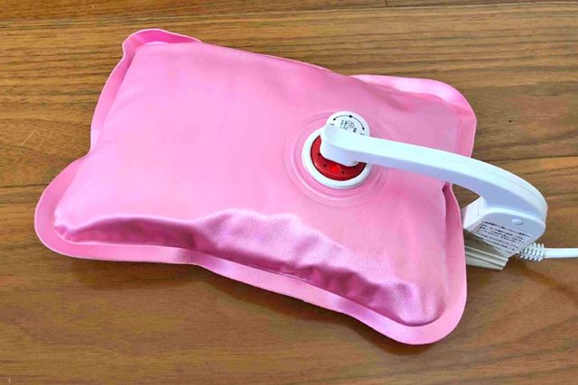 充電はこのような状態で行います