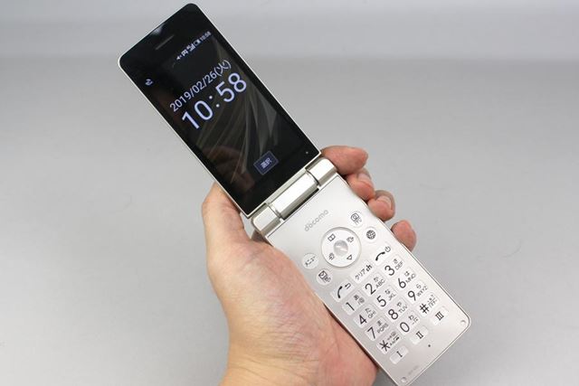 Docomo S New Garake Aquos Mobile Phone Sh 02l Review Electrodealpro
