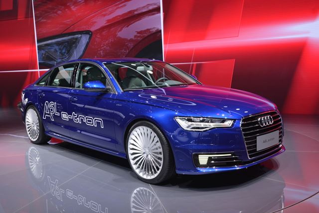 �������ϥ��֥�åɤ�A6L e-tron