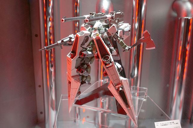 �Х�Хȥ����٤ˤϥ��쥤������Ÿ������Ƥ��ޤ�����Ʊ���֡����������ʤ���