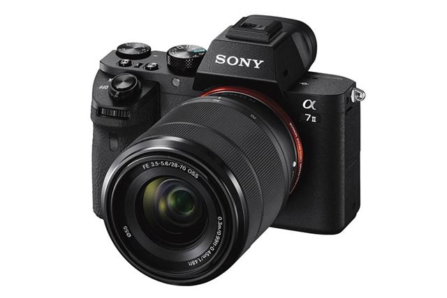 2015年のカメラ部門は、ソニー「α7 II ILCE-7M2」が受賞