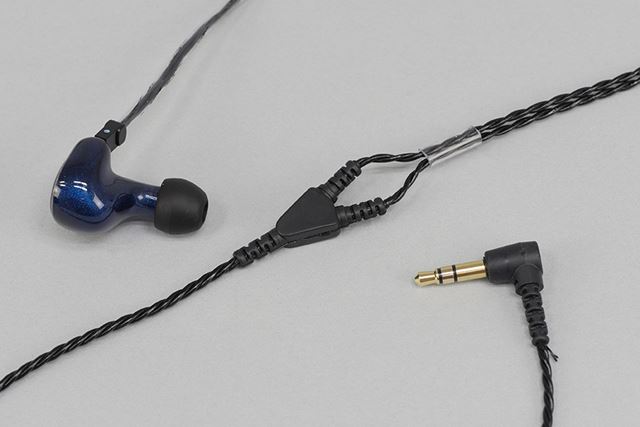 イヤホンの神様”が手がけた日本限定のカナル型イヤホン「TriFi」を聴い