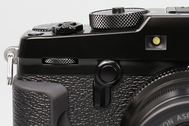 �ե��������ɽ���ϥܥǥ����̤Υ�С���Ȥä��ڤ��ؤ�����