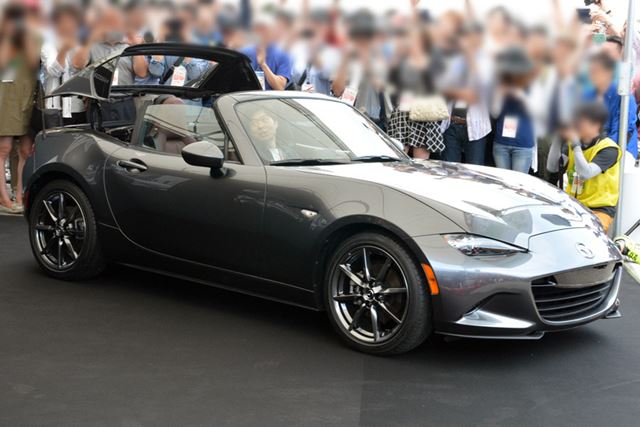 プレスより先に国内初披露となった「MX-5 RF」、今回の目玉といえる存在だ