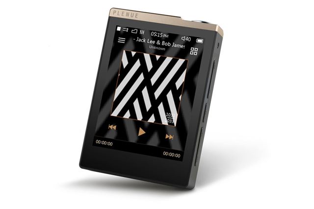 COWON「PLENUE D」。2.8型の静電式タッチパネル液晶を本体前面に配置している