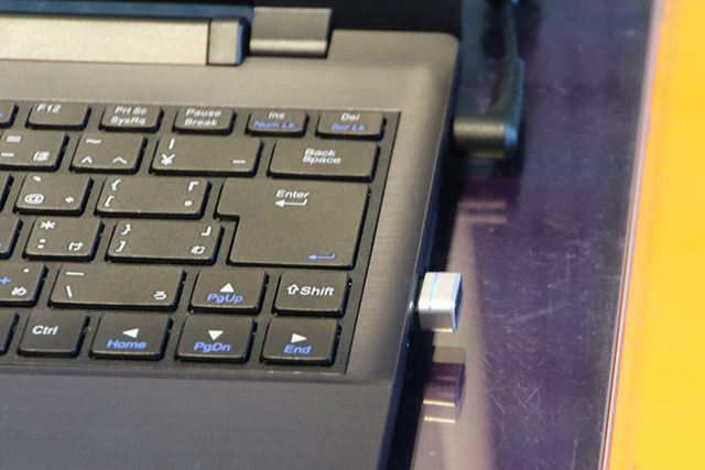 �ޥ�������ԥ塼������Windows Hello�б��γ��դ����楻�󥵡���mouse FP01��