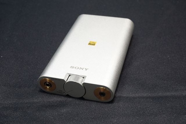 HA-2をベースに、4.4mm 5極バランス出力に対応したPHA-2A