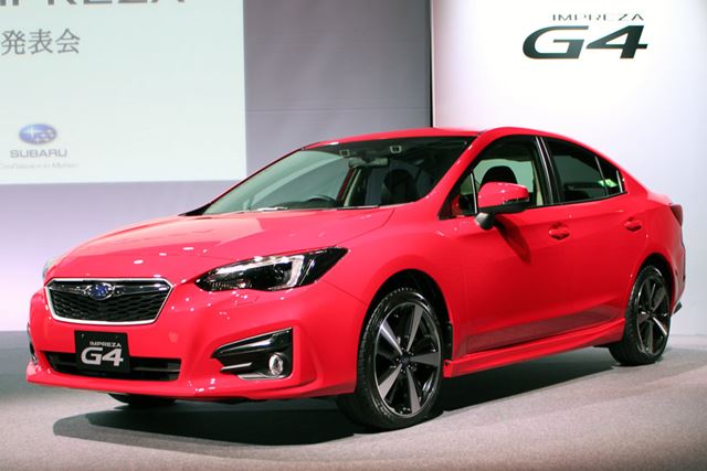4ドアセダンのインプレッサ G4は、スポーティな雰囲気だ