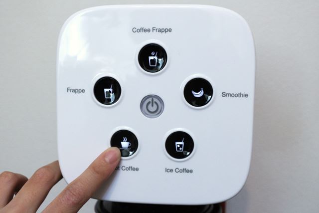 ��Hot Coffee�ץܥ���򲡤�