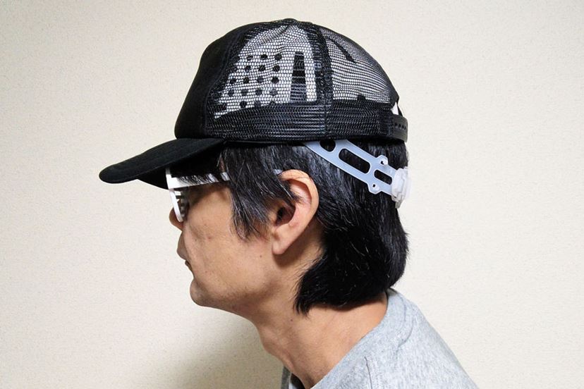 自転車 ヘルメット の 下 に 帽子